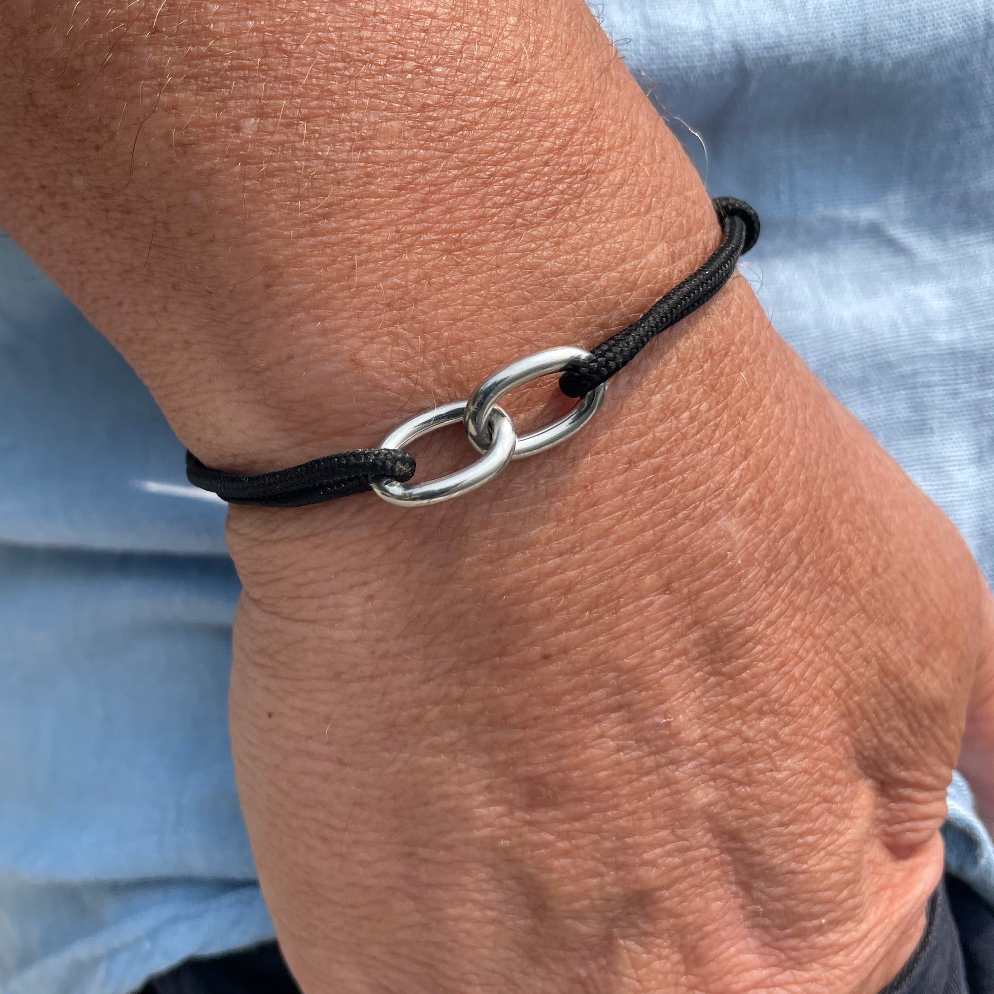 Braga - Black String Bracelet with Linked Chain Fixture